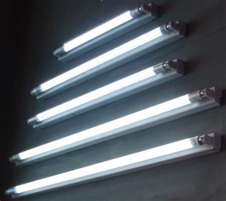 直管蛍光灯 led - 未来の照明はどこへ向かうのか？